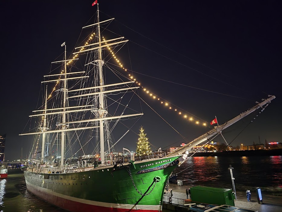 Museumsschiff Rickmer Rickmers fotoğraf 1