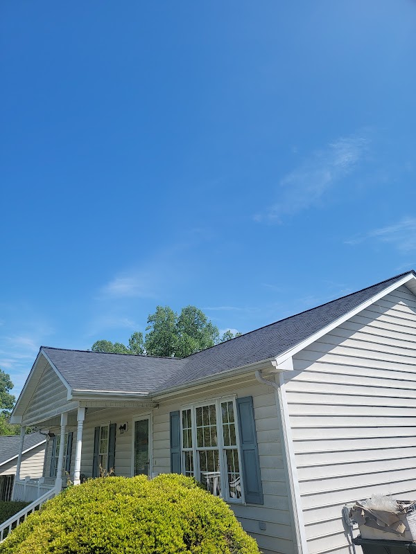 Skywalker Roofing Company photo 2