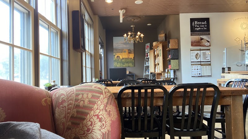 Great Harvest Bread Co. - Bakery & Cafe, Delafield photo 4