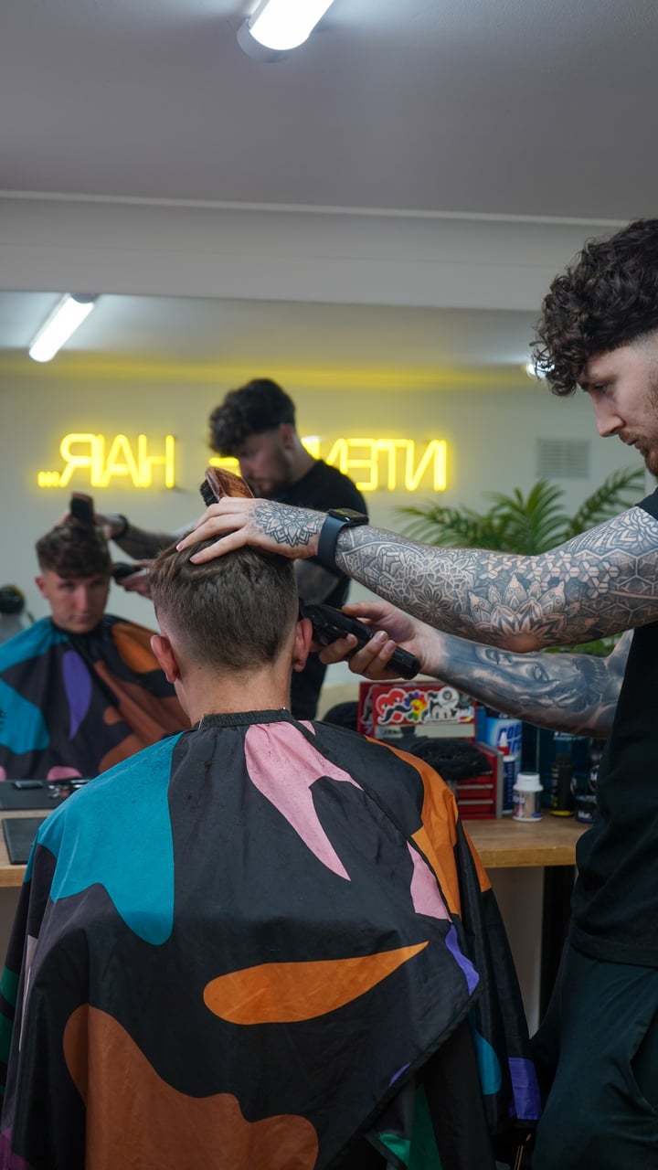 Barber Warnz