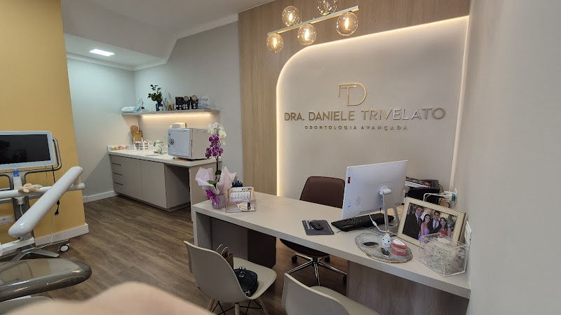 Dra. Daniele Trivelato | Ortodontista em Campo Grande MS