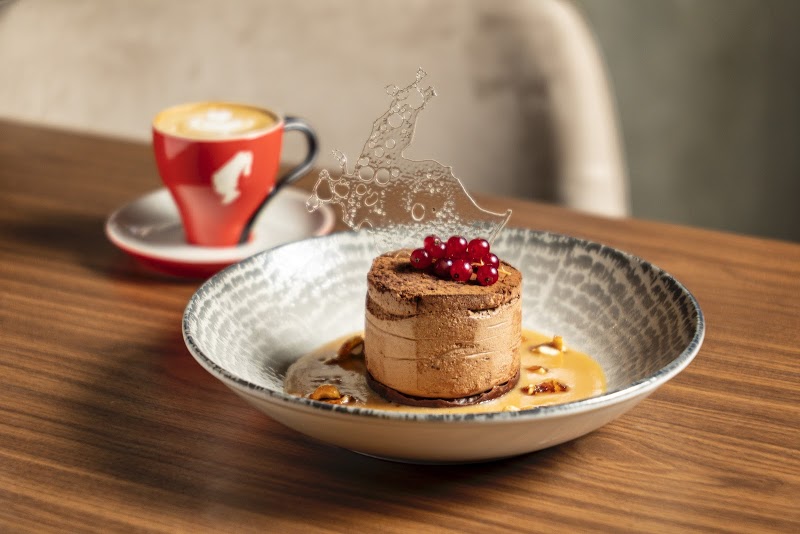 90 Centigrade photo 4