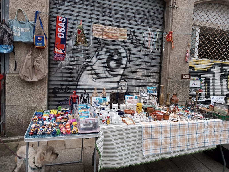 Mercadillo Calle Sierra, Los Domingos photo 4