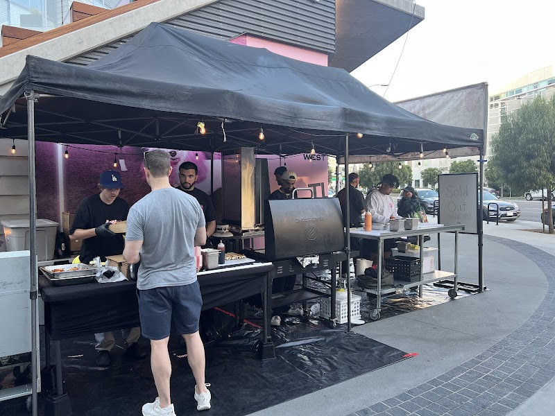 Miya Miya Shawarma photo 3