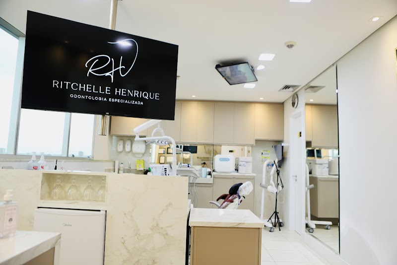 Dr. Ritchelle Henrique Implante e Estética Dental - foto 5