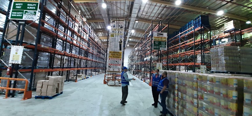 تمر اللوجستية - المستودع الرئيسي