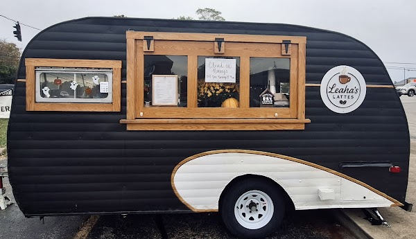 LEAHA'S LATTES exterior