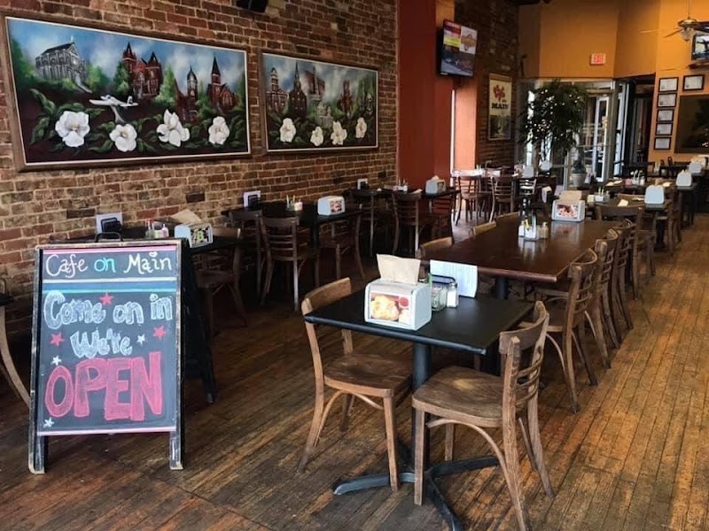 Cafe on Main & Sweet Shop photo 3