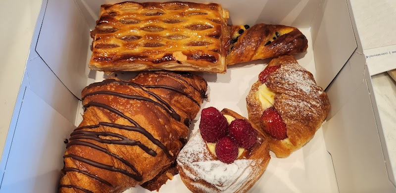 Paris Baguette photo 2
