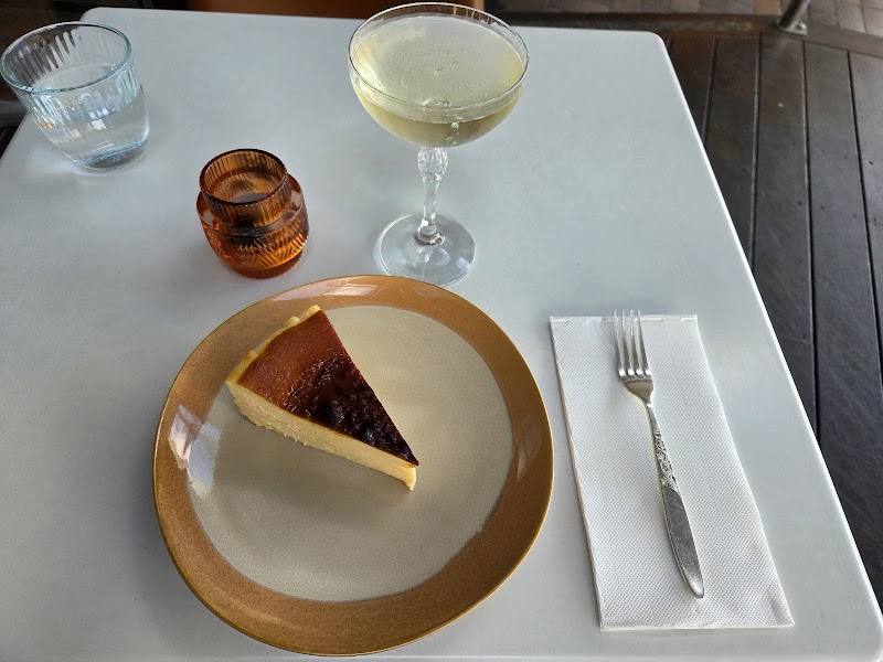 Basque Cheesecake & Champagne photo 7