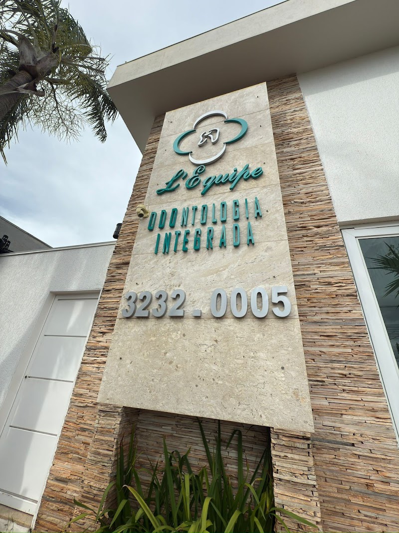 Dra. Thaynara Naves - Prótese & Dentística - foto 3