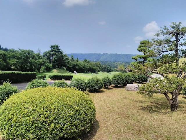 Uozu International Country Club - Photo 8