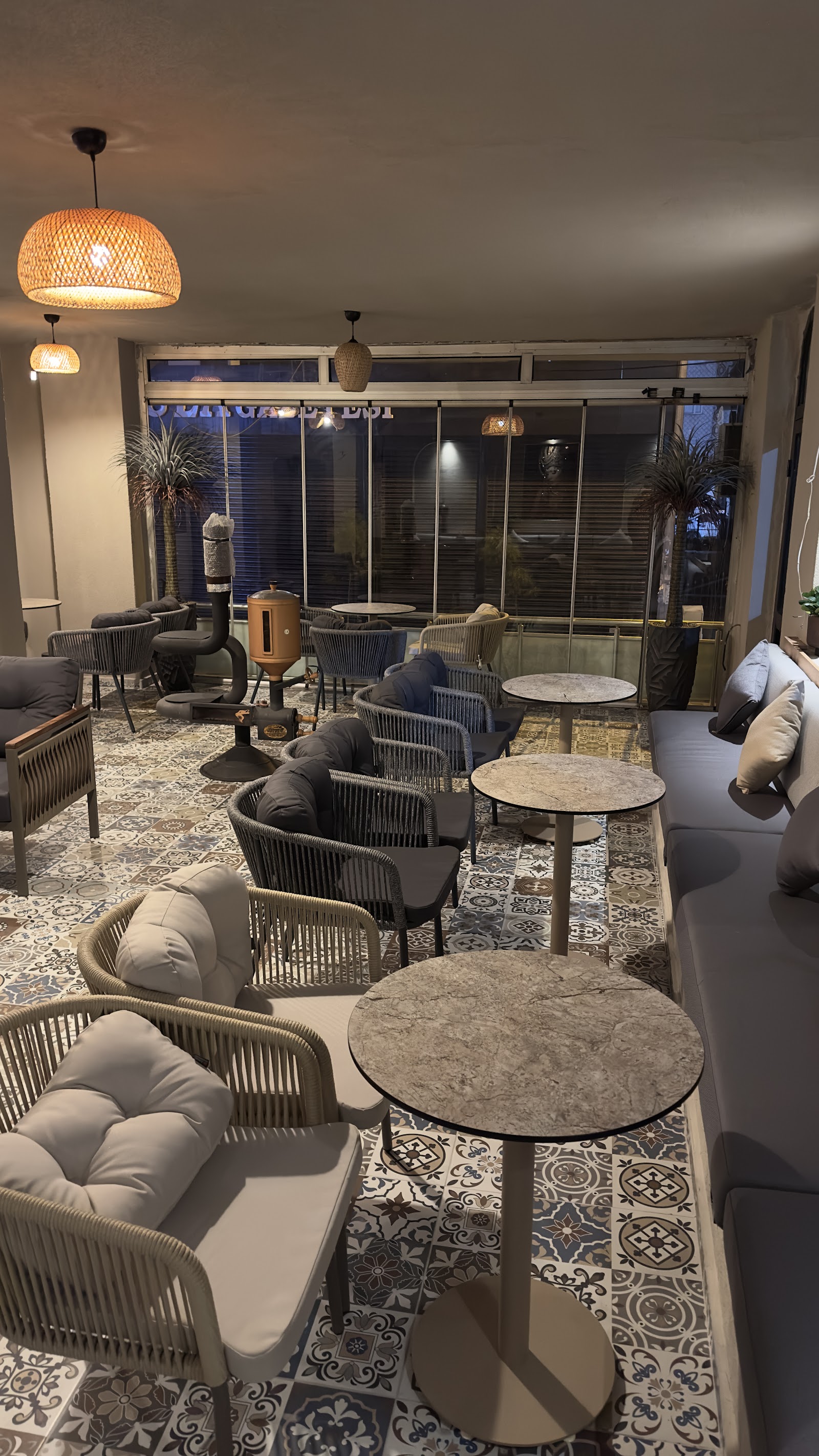 Alâ Lounge mekanı