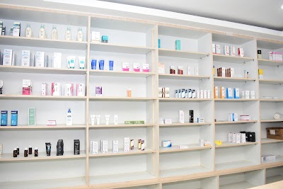 EL Aesthetic Clinic - Image 2