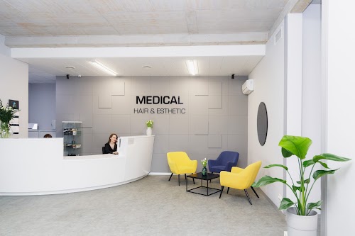 Medical Hair&Esthetic Warszawa - Przeszczepy Włosów i Medycyna Estetyczna logo