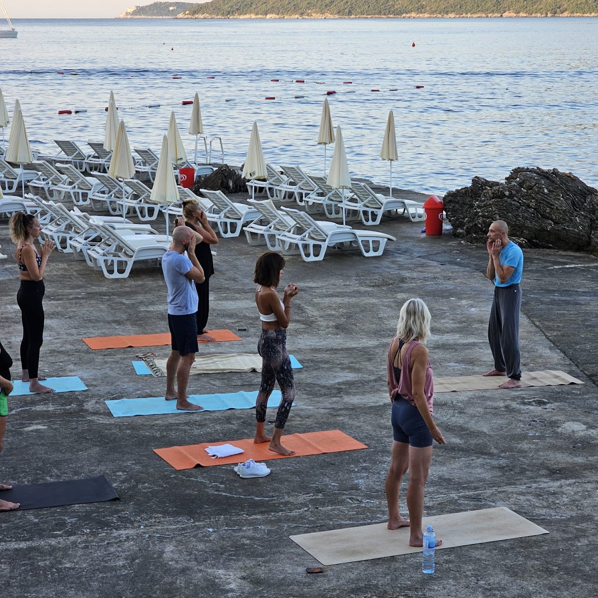Koi Studio. Yoga in Herceg-Novi — 3