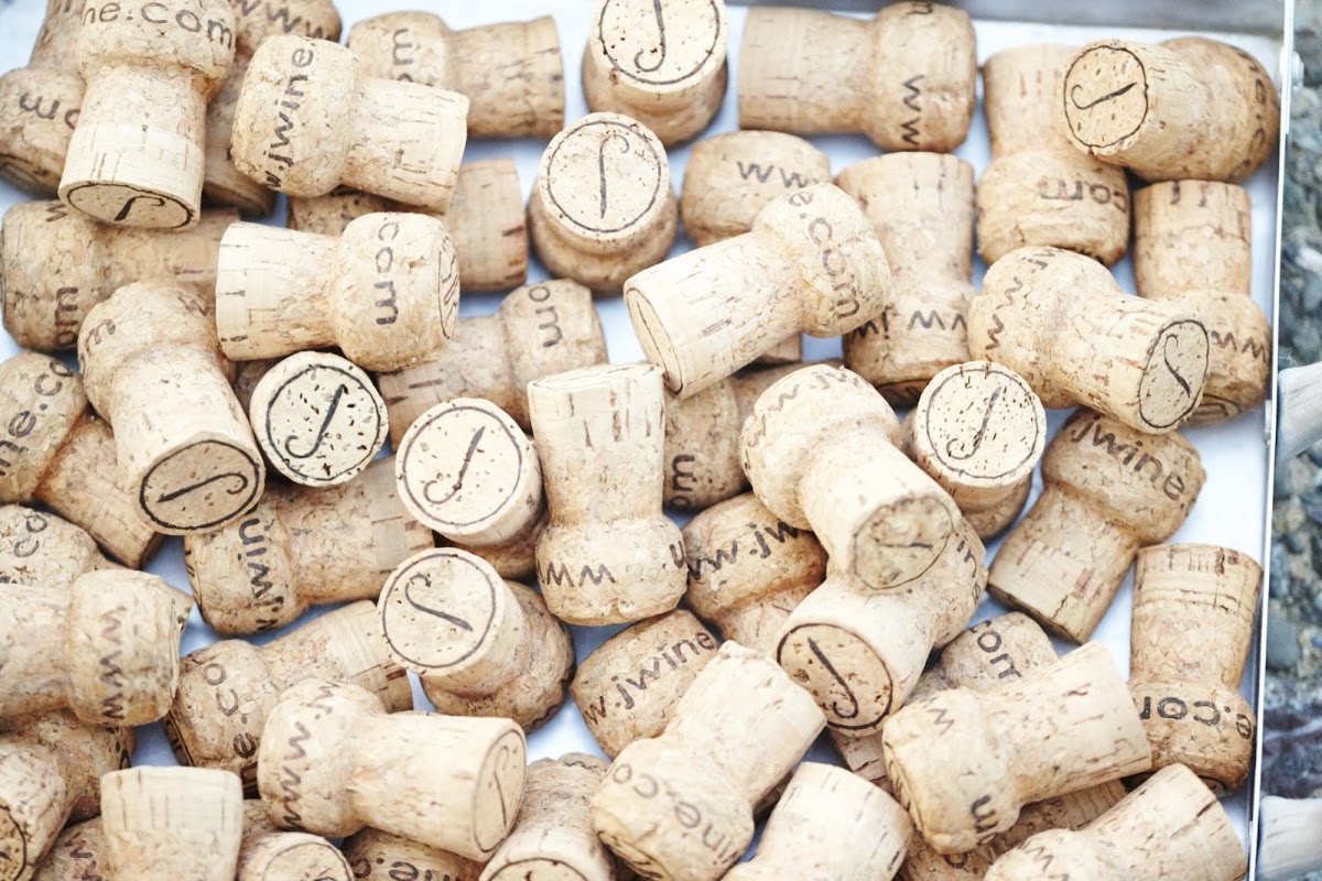 J Vineyards & Winery