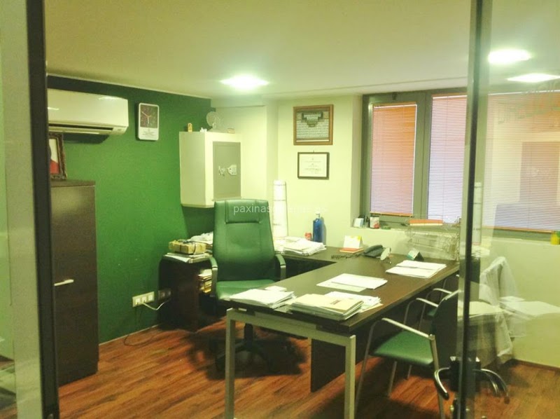 Naya - Suarez photo 2