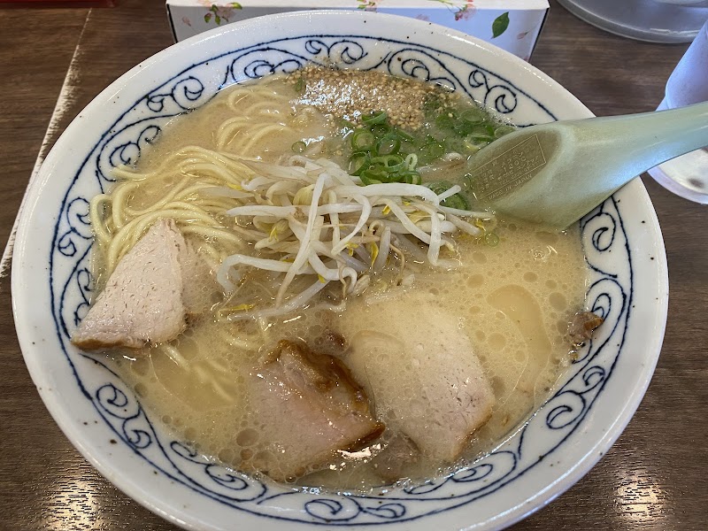 ラーメン専門店 一航 写真2