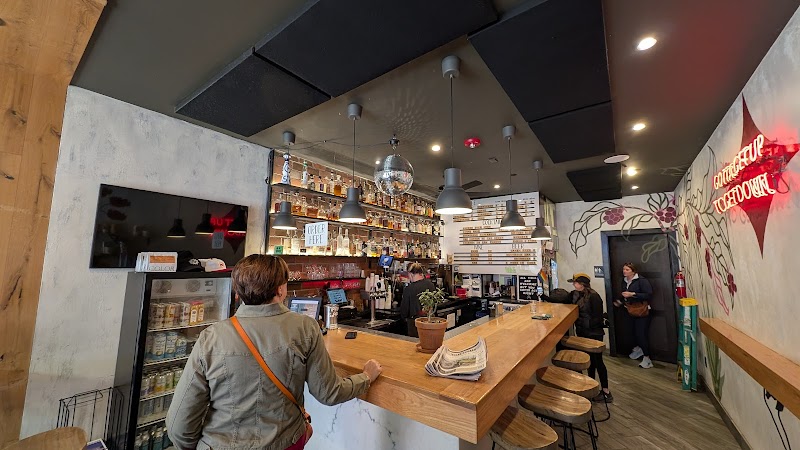 Two Arrows Coffee | Bar photo 4