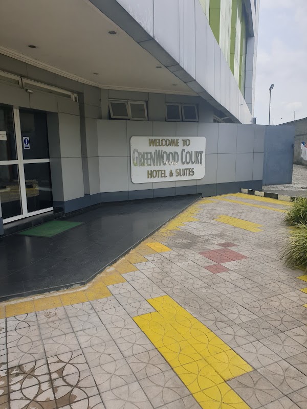 Greenwood Court Hotel and Suites photo 5