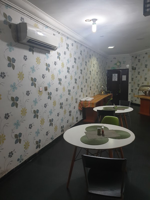 Greenwood Court Hotel and Suites photo 3