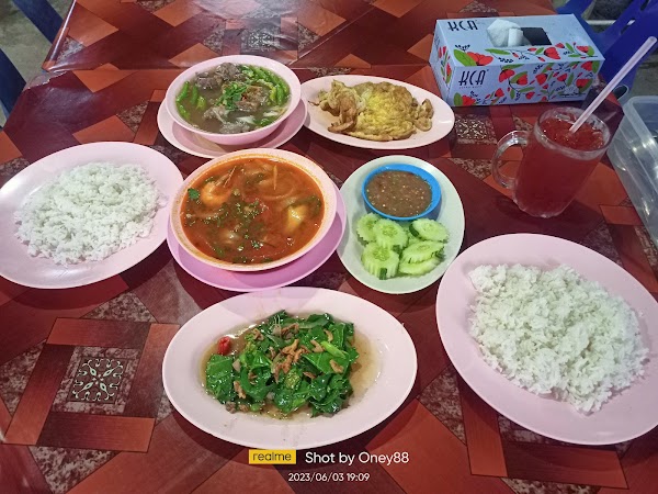 Gerai Mek Bah Masakan Thai