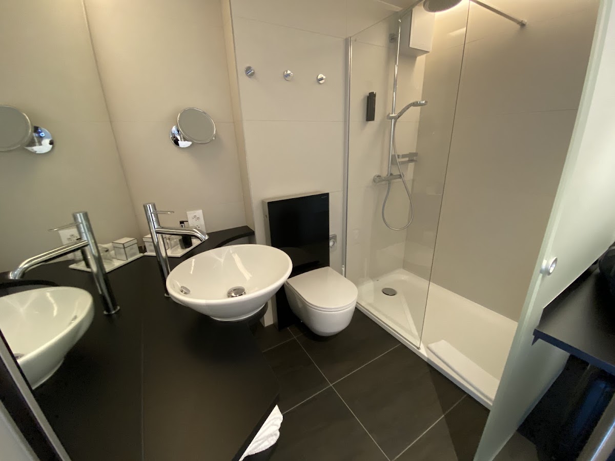 Seehotel Pilatus 3