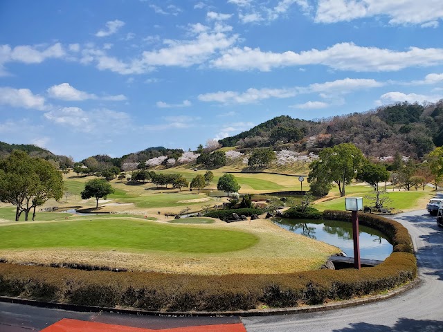 Nara Royal Golf Club - Photo 3