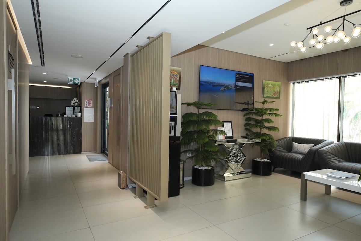 Cosmedent Medical Center 3