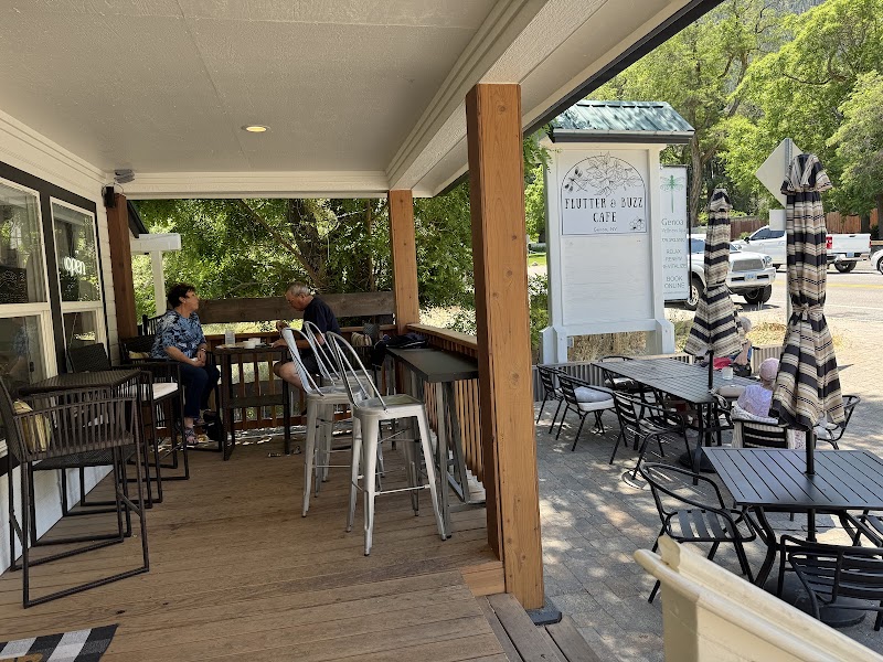 Flutter and Buzz Cafe photo 1