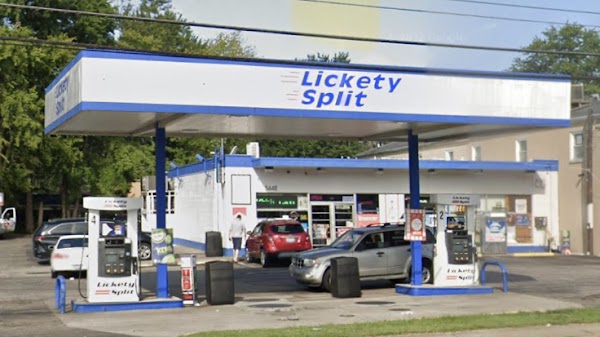Photo by LICKETY SPLIT FOOD AND GAS