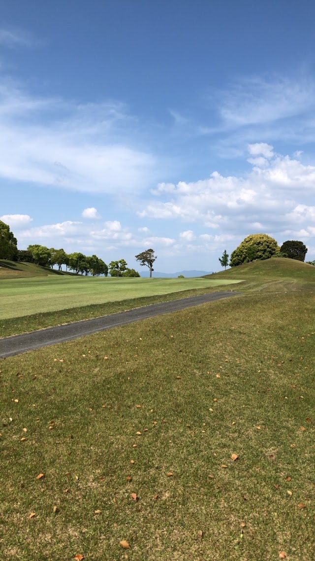 Chikushigaoka Golf Club - Photo 2