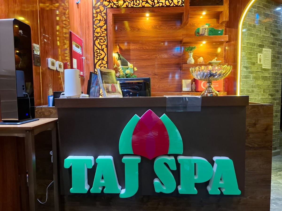 TAJ SPA & Relaxation Dmcc 3