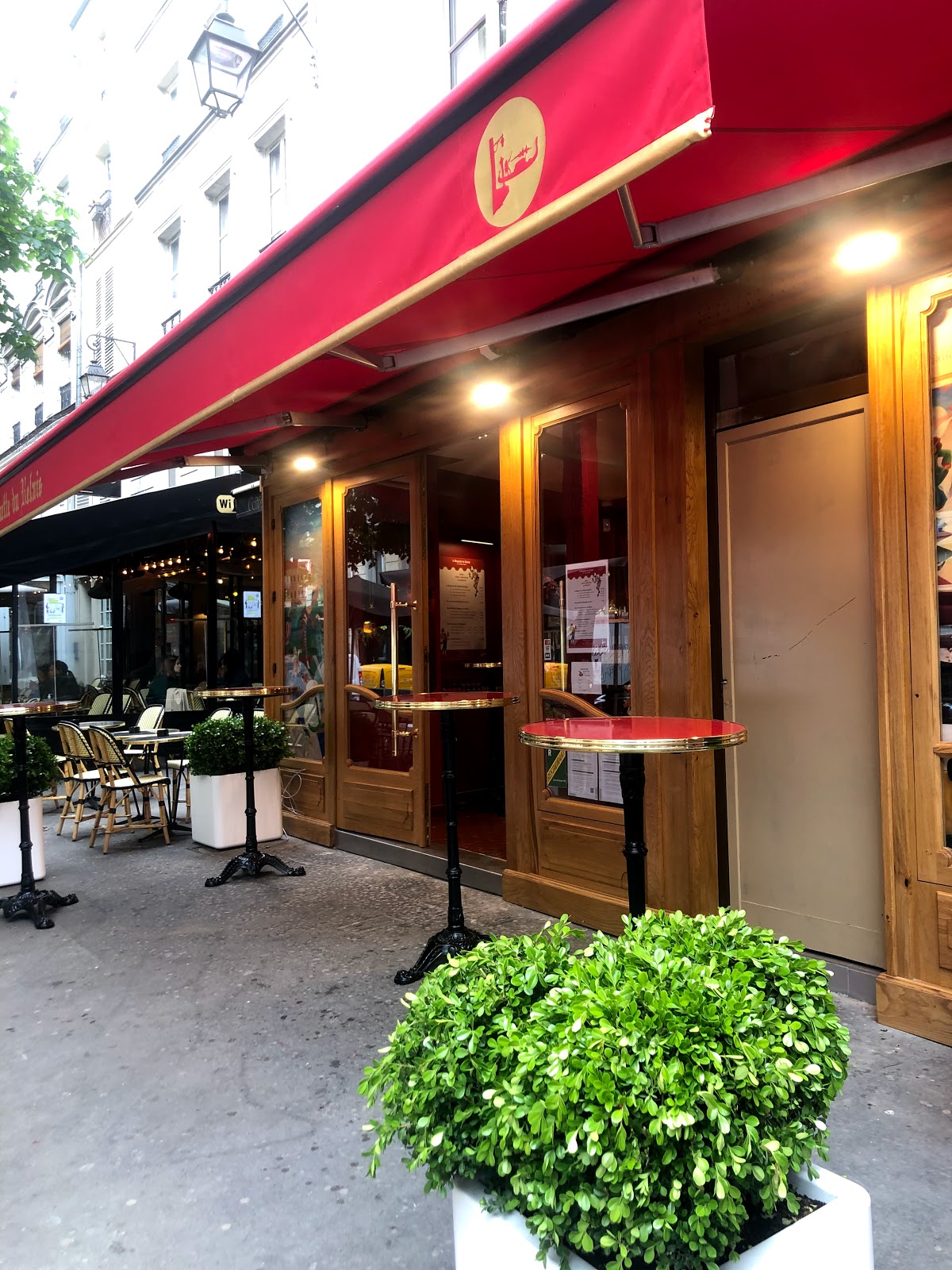 La Baguette du Relais, vue extérieure