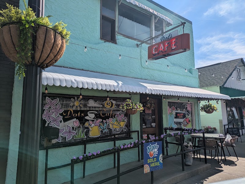 Dot's Cafe photo 1