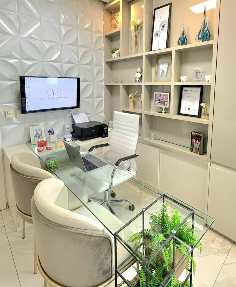 Dra. Priscila Saraiva - foto 3