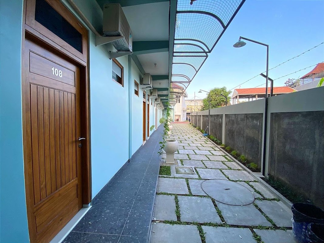 LOTUS KOST PUTRI'