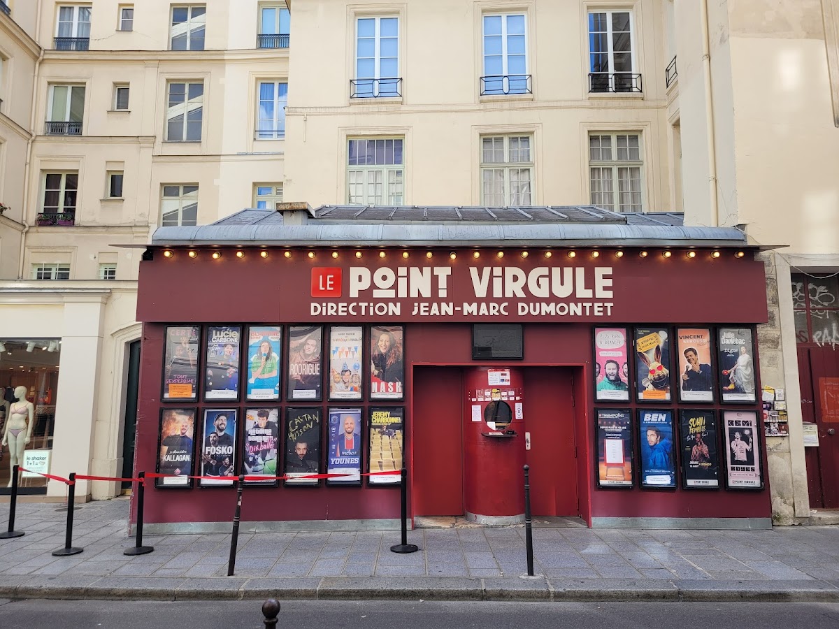 Le Point Virgule, vue extérieure