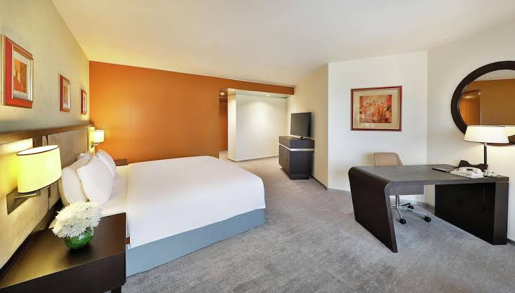 Posh Hotel Ikeja photo 2