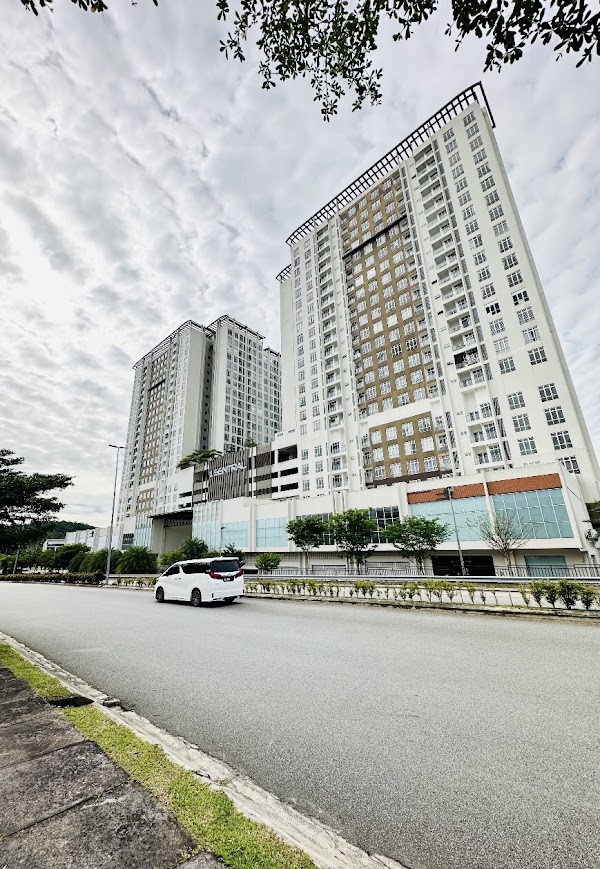 One Sentral Serviced Residence - Photo 1