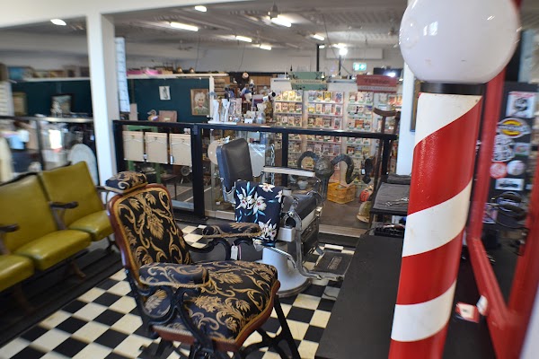 Serg's Barber Chair photo 2