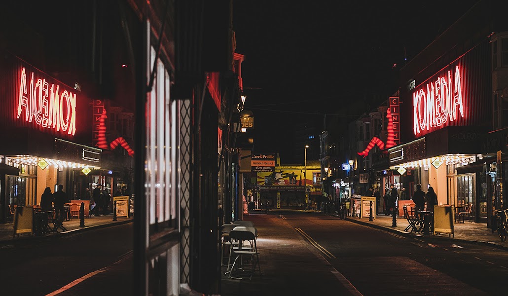 Komedia