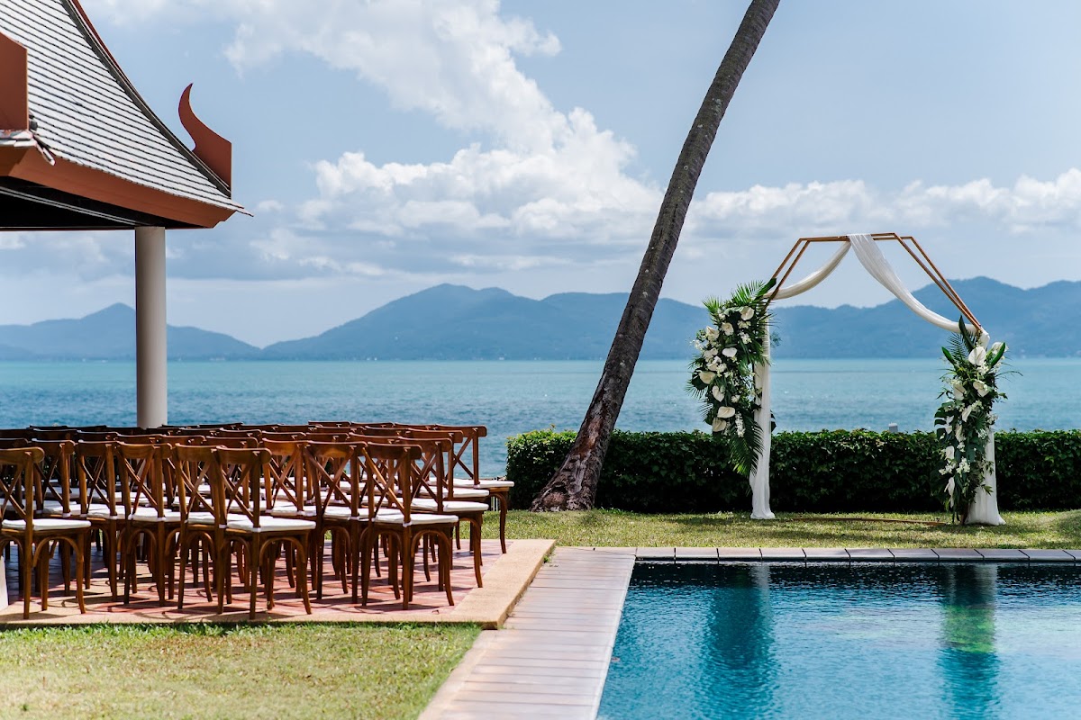 Miskawaan Beachfront Villas - Photo 4