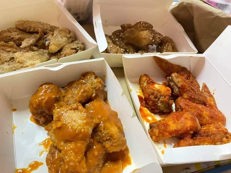 Baka Chix burgers and chicken