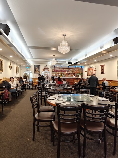 Phnom Penh Restaurant photo 2