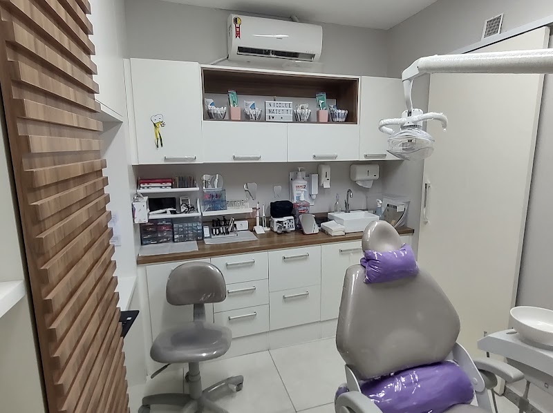 Dentista Dra Nicolle Masetti - foto 2