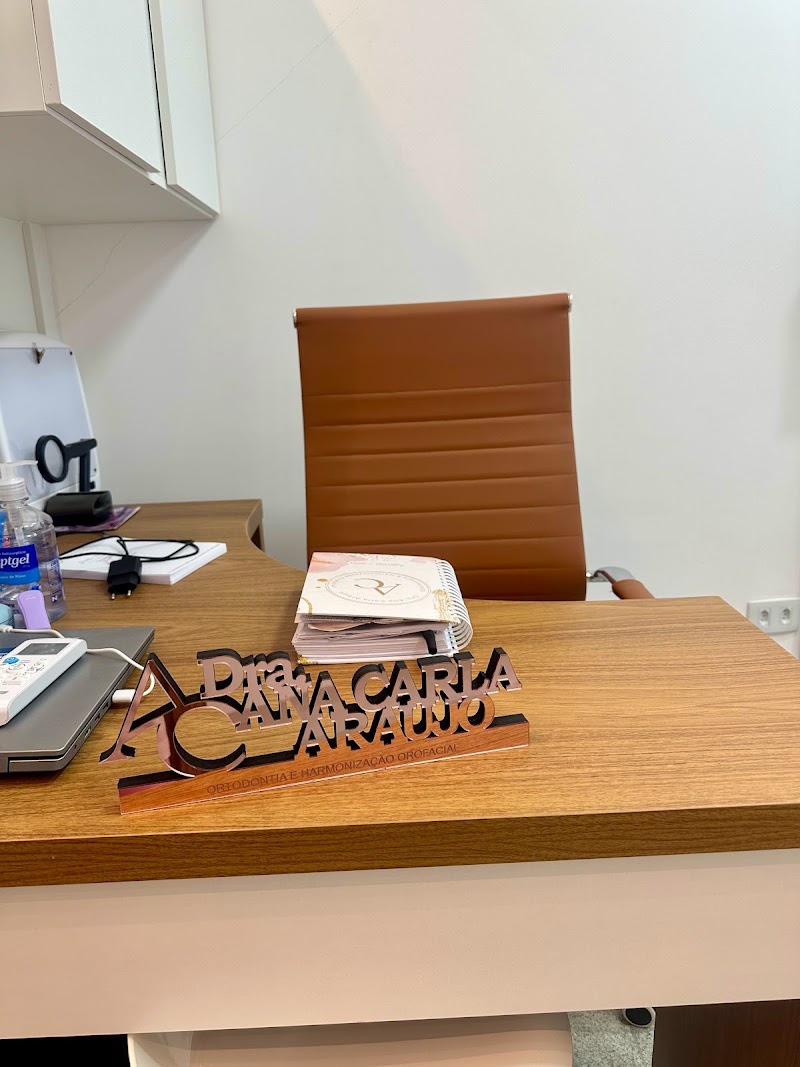 Dra Ana Carla Araujo e Equipe. - foto 3