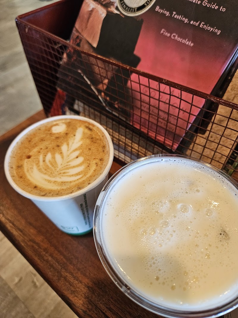 Paragon Coffeehouse photo 4