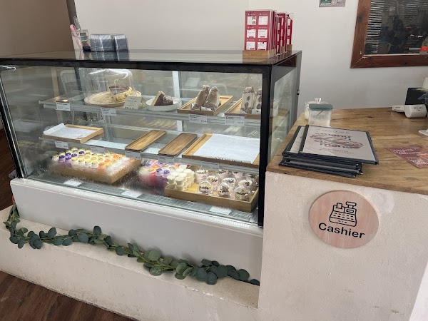 SEGITIGA by Dunyut Munchies - Photo 1